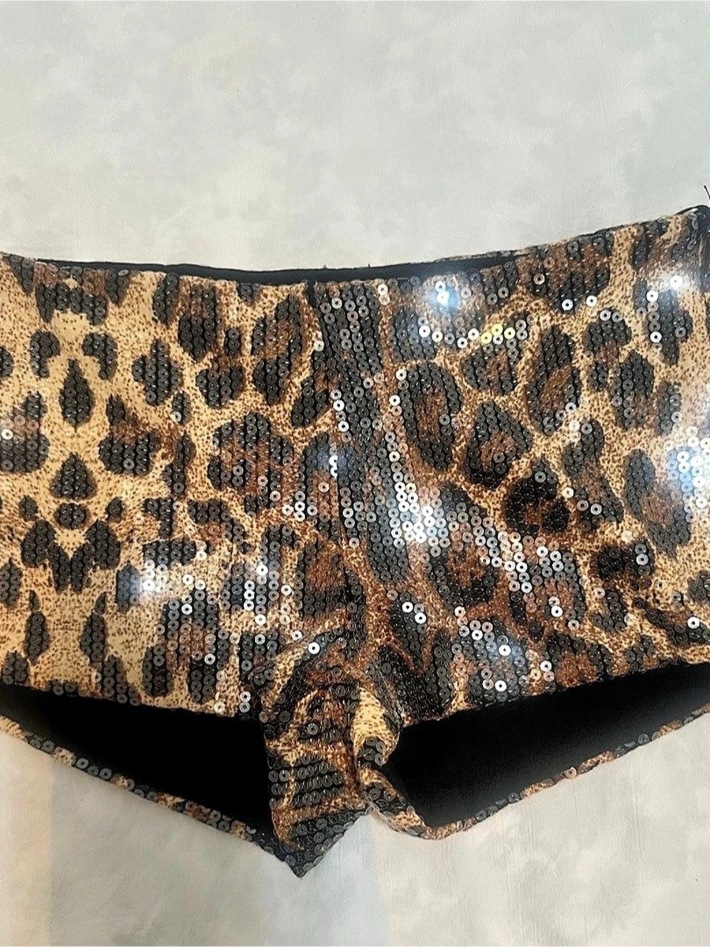 edikted Sequin Leopard Printed Micro Shorts Brown & Black Medium - Picture 2 of 5